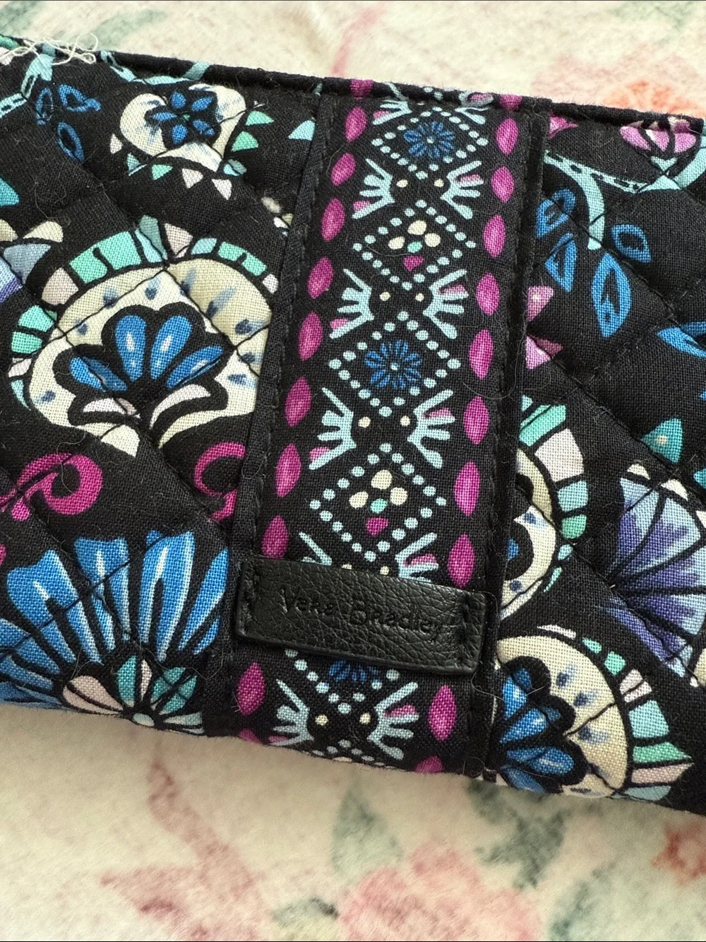NWOT Vera Bradley Quilted Floral Zip Around Wallet - Black Bramble